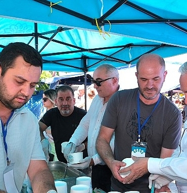 baskan-sadi-ozdemirden-asure-ikrami.jpg