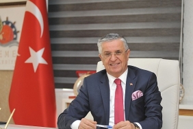 baskan-topaloglu-rusya-tur-operatorleri-derneginin-sorularini-cevapladi.jpg