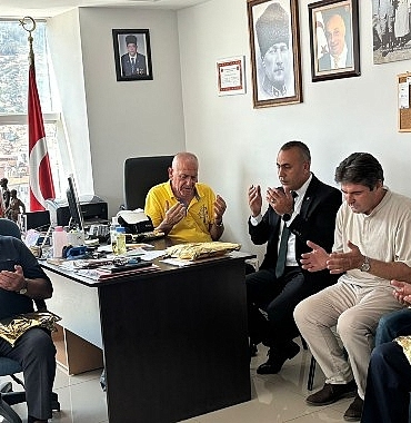 buyuksehir-kibris-baris-harekatinin-51-yildonumunde-gazileri-unutmadi.jpg