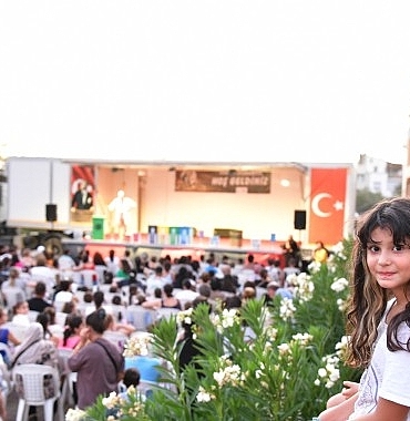 ciglide-yaz-aksamlari-tiyatroyla-senleniyor.jpg