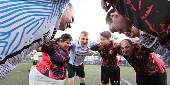 Gölcük Köyler Arası Geleneksel 6. Futbol Turnuvası Başladı