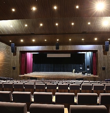 ibb-kulturden-bagimsiz-tiyatrolara-guclu-destek.jpg
