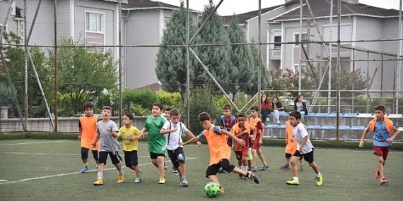 Kartepe Yaz Spor Okulları Sezonu Açıyor