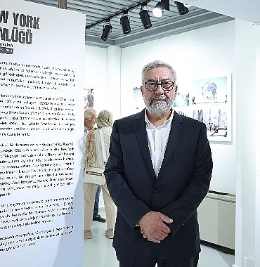 new-york-gunlugu-sergisi-miside.jpg