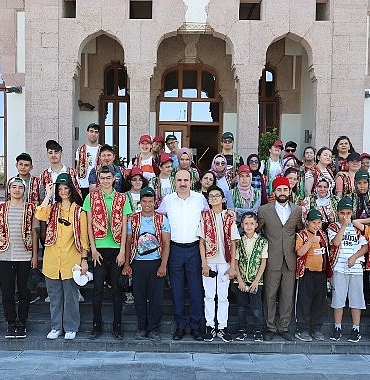 ozel-bireyler-ozel-genc-komek-yaz-okulu-ile-dolu-dolu-bir-yaz-geciriyor.jpg