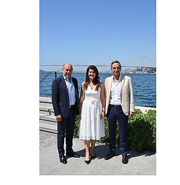 perakendenin-dijital-gelecegi-icin-vodafone-business-ve-bmdden-is-birligi.jpg