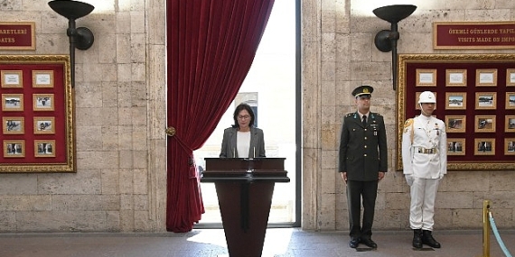 PKU Aile Derneği’nden 20. Yılında Anlamlı Ziyaret: Anıtkabir’de PKU ve Yenidoğan Tarama Programına Dikkat Çekildi