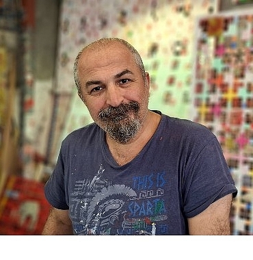 siirin-yankisini-gorsel-dile-donusturen-bir-sergi-kucuk-canlar-cinladiginda.jpg