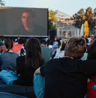 sinema-aksamlari-artistanbul-feshanede-devam-ediyor.jpg