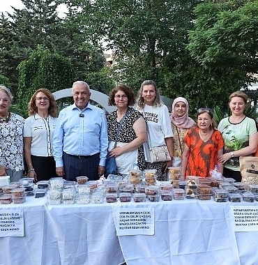 uc-fidan-parkinda-anlamli-gece.jpg