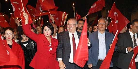 30 Ağustos Edremit’te coşkuyla kutlanacak