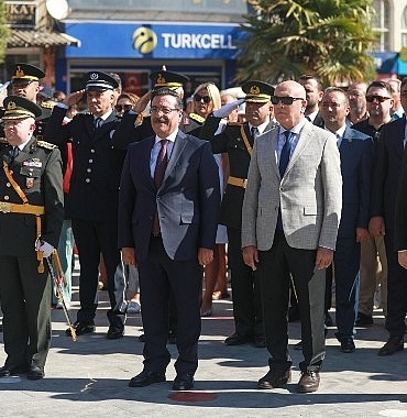burhaniyede-30-agustos-coskusu.jpg