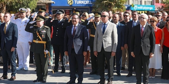 Burhaniye’de 30 Ağustos Coşkusu