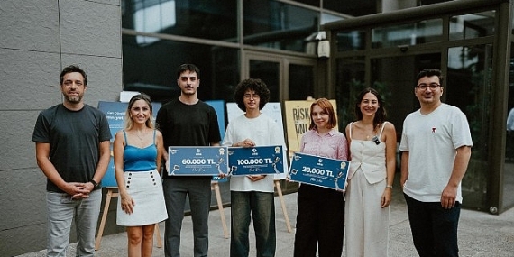 “Dikkat: Fikir Çıkabilir!” Afiş Tasarım Yarışması’nda Dereceler Belli Oldu!