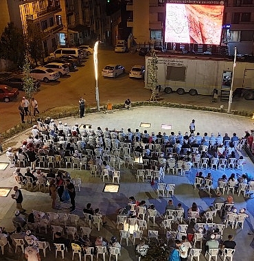 haymanada-30-agustos-coskusu.jpg