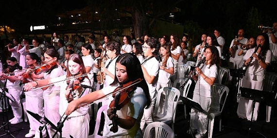 Kemer’de “Can dostları” için ikinci konser