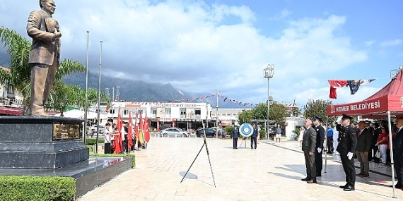 Kemer’de Zafer Bayramı töreni