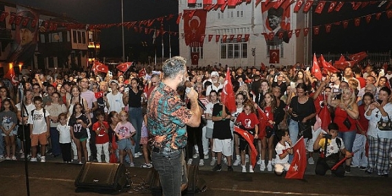 Mudanya, 30 Ağustos’un direniş ruhunu meydanlara taşıdı