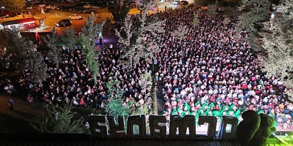 Ormanya gece sineması 5 bin katılımcıyla rekor kırdı