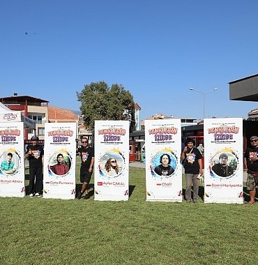 renklerin-izinde-duvar-resimleri-festivali-basladi.jpg