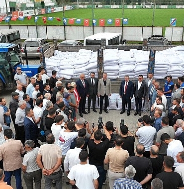 sivas-belediyesinden-ciftcilere-yerli-tohum-destegi.jpg