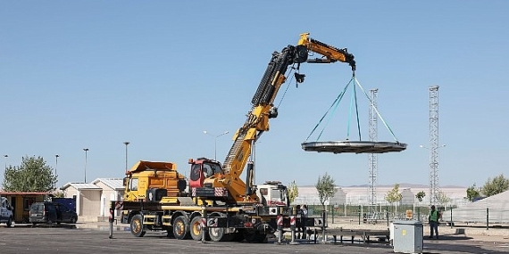 30 Şef, Dev Sucuklu Yumurta İçin 25 Metrekarelik Tavada   Rekor Kıracak
