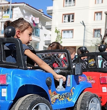 avrupa-hareketlilik-haftasi-keciorende-renkli-goruntulerle-tamamlandi.jpg