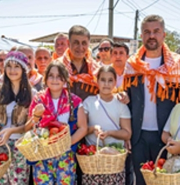 baskan-tugay-bardacik-senligine-katildi.jpg