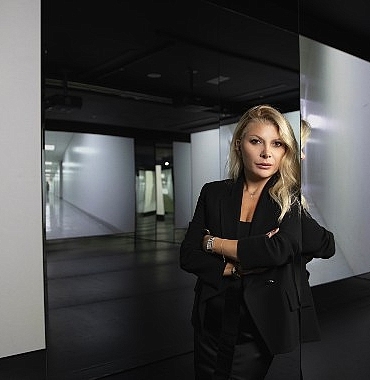 borusan-contemporaryde-cagin-gorsel-tanigi-edward-burtynsky.jpg