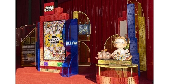 “Bu, Kızların Eseri”: LEGO® Türkiye Contemporary Istanbul’da Kızların Yaratıcı Gücünü Sergiliyor