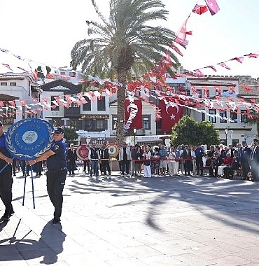 cesme-belediyesinden-gaziler-gununde-anlamli-hediye.jpg