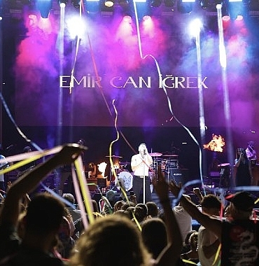 cesme-festivali-2025-coskuyla-tamamlandi.jpg