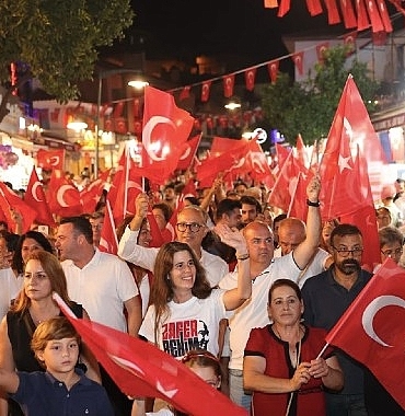 cesmede-30-agustos-zafer-bayrami-coskusu.jpg