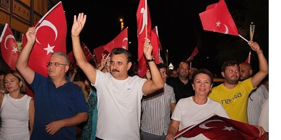 Dikili ve Çandarlı’da Kurtuluş Coşkusu