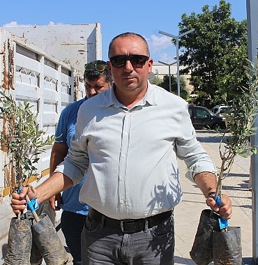gazipasada-83-kisiye-1660-adet-fidan-desteginde-bulunuldu.jpg