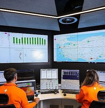 hibrit-enerji-yonetiminde-yeni-donem-senkron-digitalin-ems-cozumu.jpg