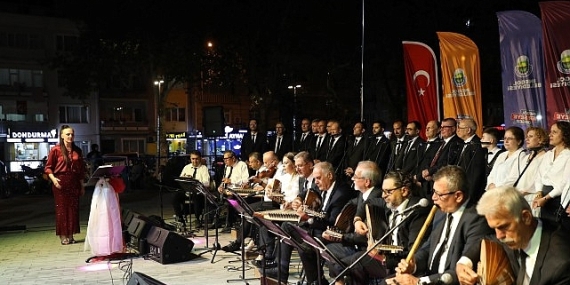 İnegöl Belediyesi TSM Korosundan Muhteşem Konser