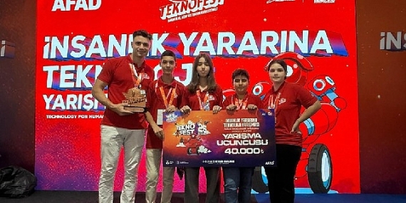 İzmirli Öğrencilerden TEKNOFEST 2025’te “ExoShoulder: Akıllı Omuz Destek Sistemi Projesi” ile Büyük Başarı