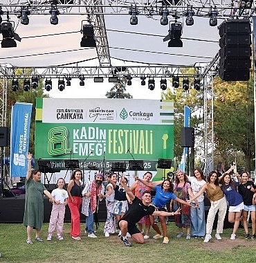 kadin-emegi-festivali-ahlatlibelde-basladi.jpg