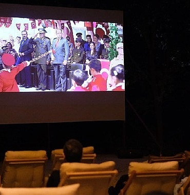 kilavuz-kariyer-programi-sinema-etkinligiyle-taclandi.jpg