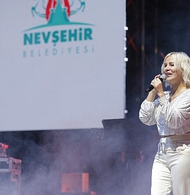 nevsehir-belediyesi-2-kabak-cekirdegi-festivalinden-muhtesem-kapanis.jpg