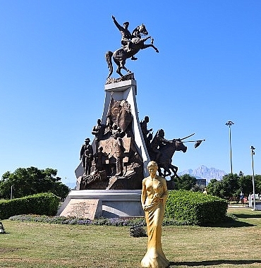 venus-heykelleri-kenti-suslemeye-basladi.jpg
