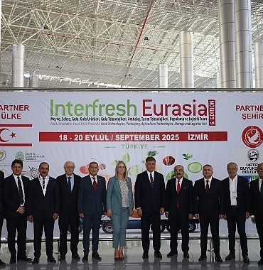 yas-meyve-sebze-sektorune-yillik-250-milyon-dolar-katki-saglayan-interfresh-eurasia-fuari-izmirde-acildi.jpg