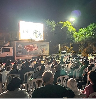 altin-portakalda-gezen-sinema-heyecani-basladi.jpg