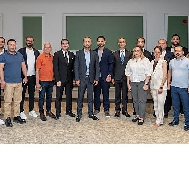 aydem-perakende-is-ortaklariyla-gelecek-vizyonunu-paylasti.jpg
