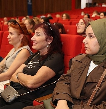 bahar-eristen-cocuk-yetistirmede-altin-kurallar.jpg