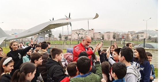 Canik’te Özdemir Bayraktar’a Duygu Dolu Anma