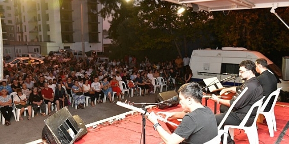 Çiğli’de yaz boyunca sokaklar sanatla şenlendi