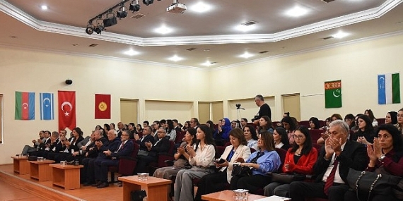 EÜ’de Asya Rönesansı Sempozyumu, kültürel mirası ve geleceği buluşturdu