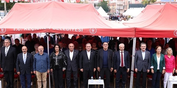 Hamsi Festivali, renkli görüntülerle başladı